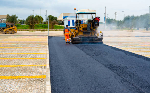 Best Professional Driveway Pavers  in Kent, OH
